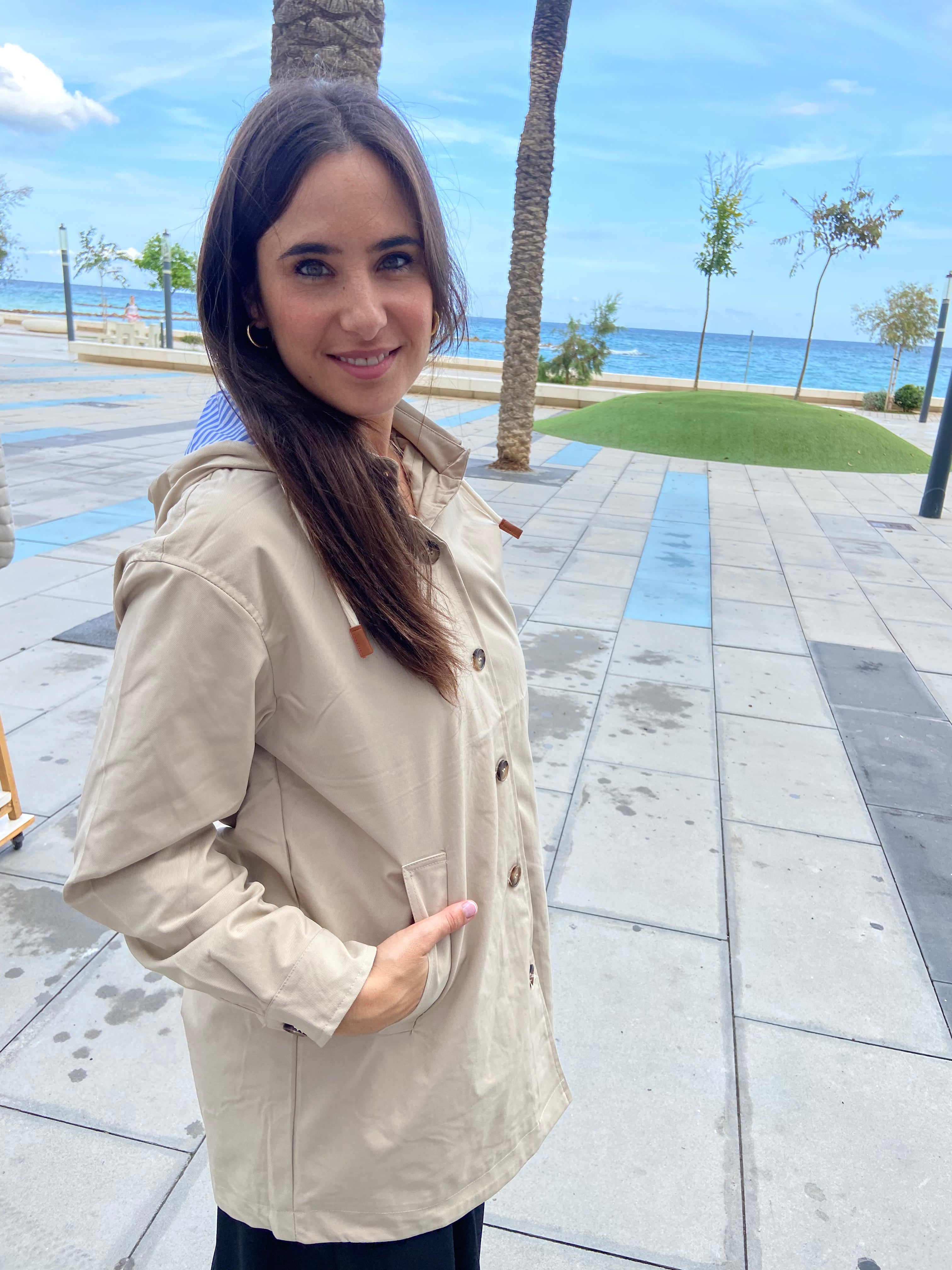 CHAQUETA PARKA BEIG