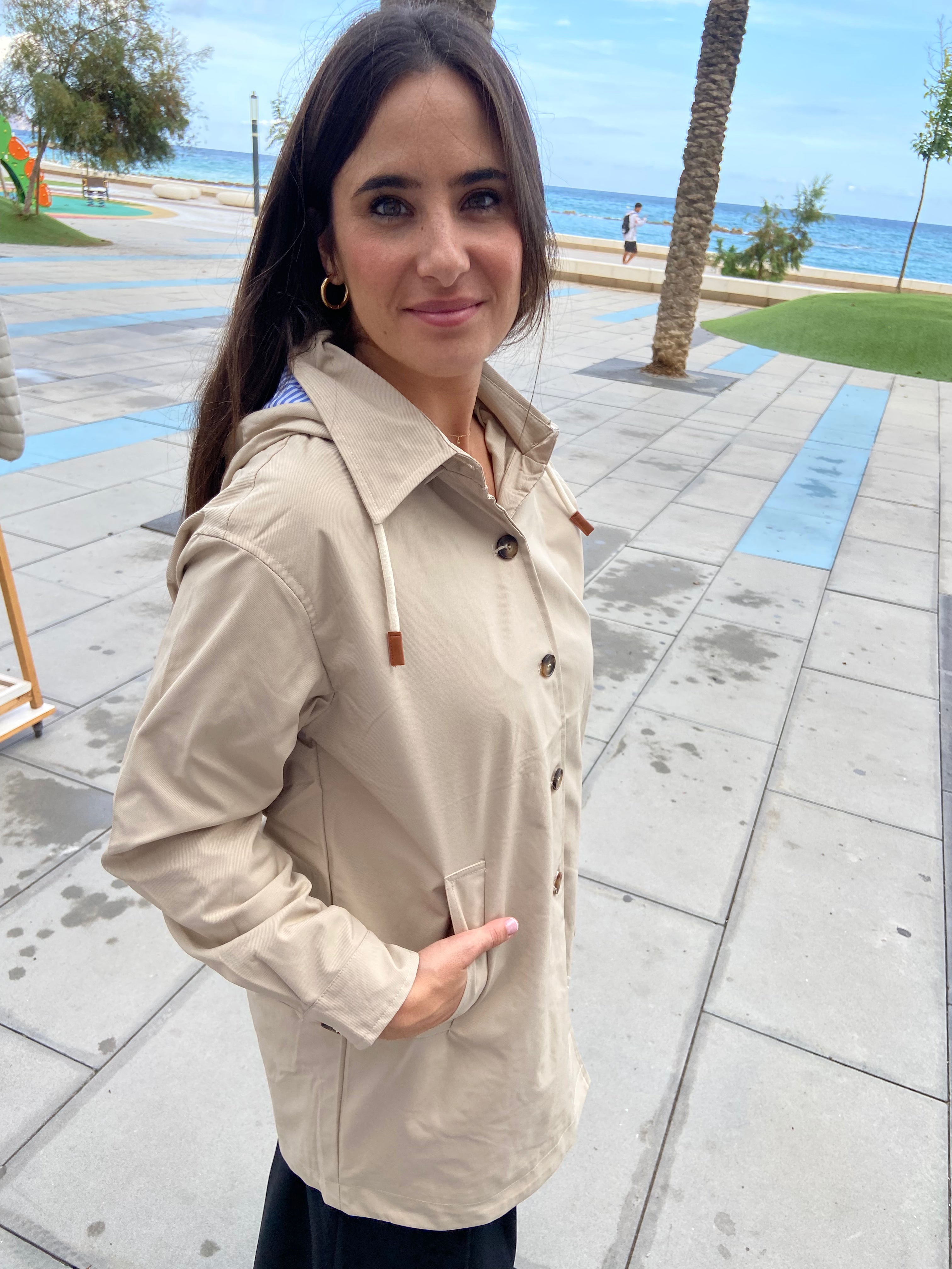 CHAQUETA PARKA BEIG