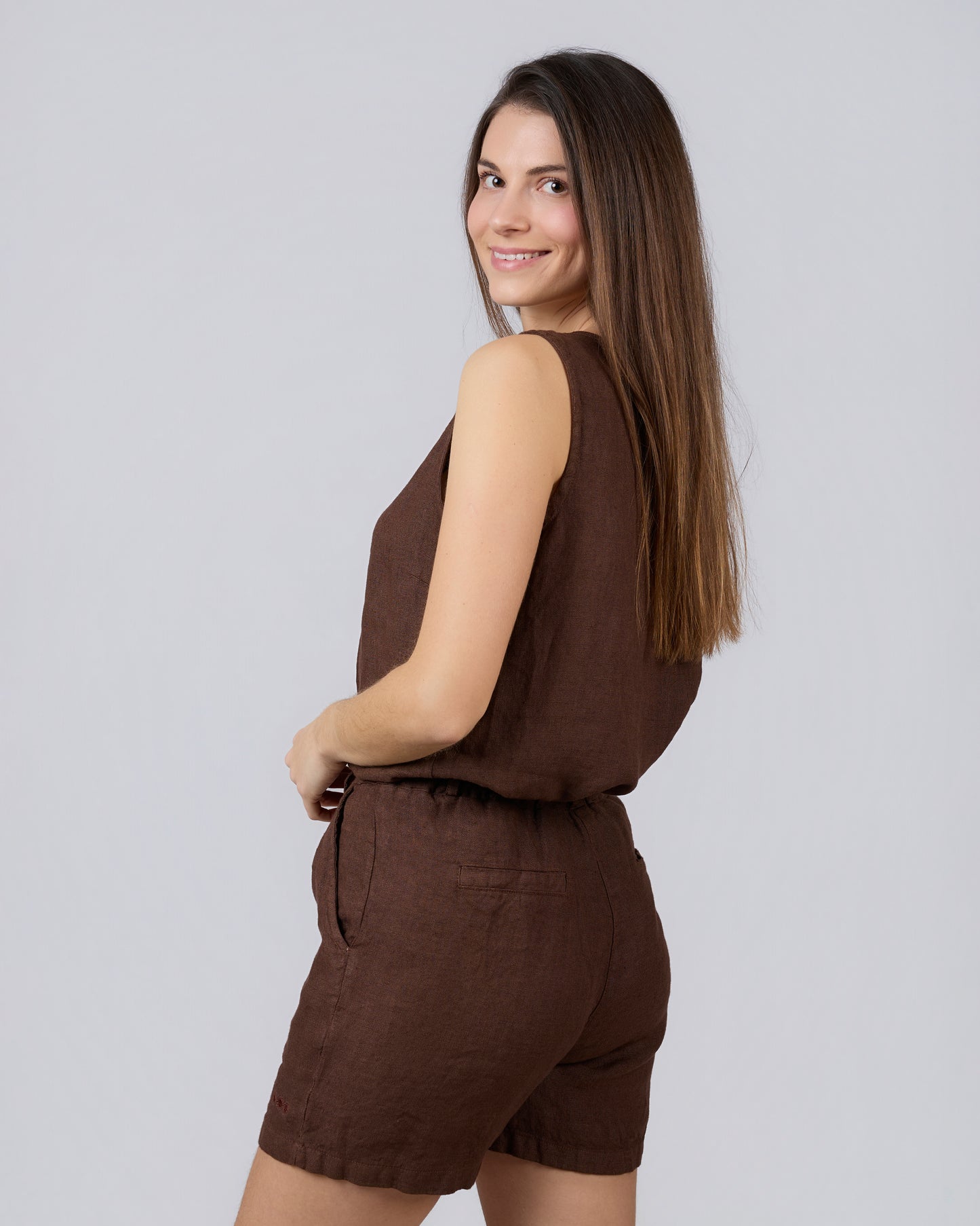 Chocolate Pleated Shorts 100% Linen NACRE